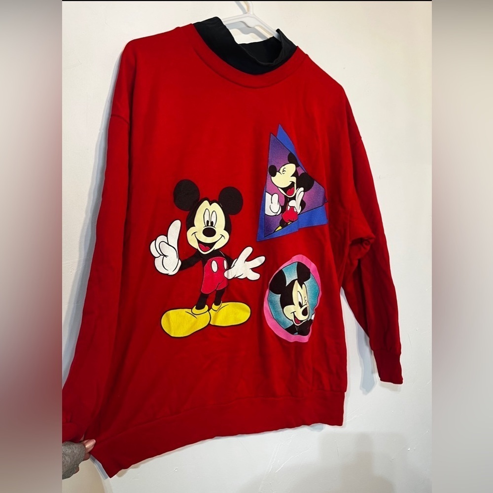 Vintage 90s Disney Mickey Mouse crewneck pullover sweatshirt size large